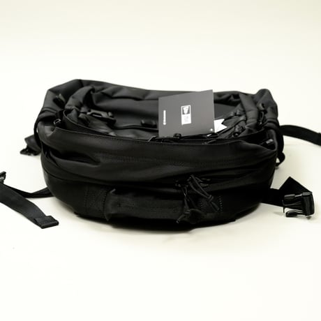 NEW ERA・ニューエラ　 キャリアパック　35L　（ブラック）
