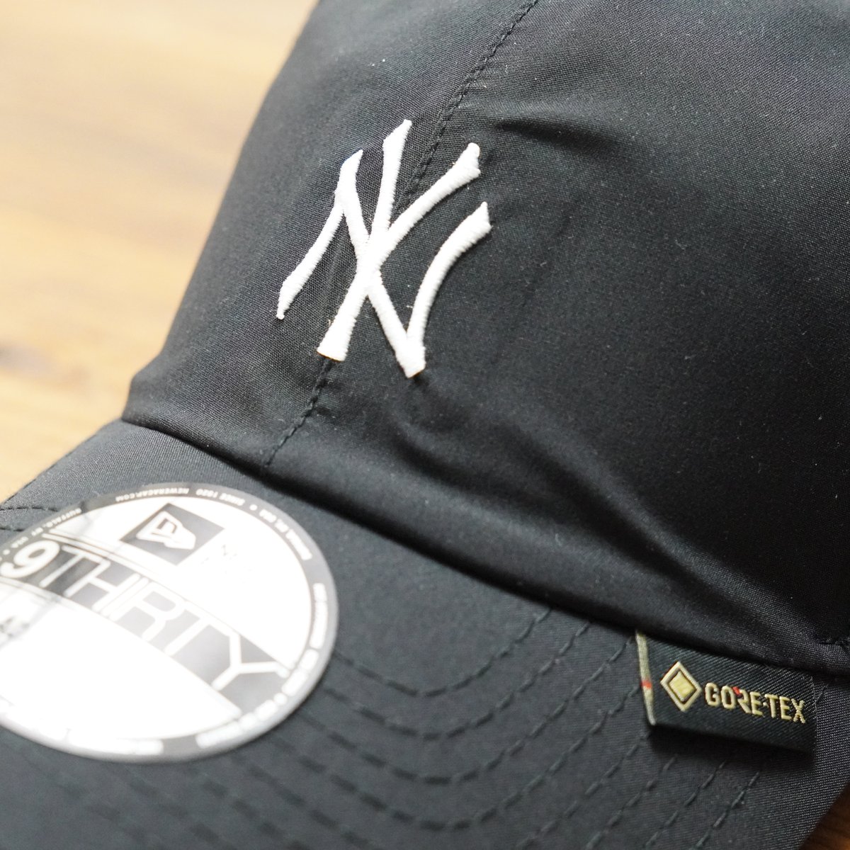 ニューエラー　ゴアテックス 9THIRTY GORE-TEX PACLITE ゴアテックス パックライト ブラック