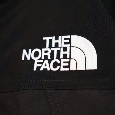 DeadStock　THE NORTH FACE・ザノースフェイス　マウンテンダウンジャケット（ブラック）Mサイズ　型番：ND91930