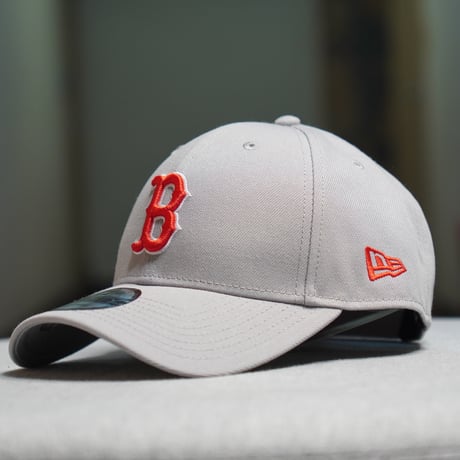 NEW ERA・ニューエラ　9FORTY MLB Woven Label ボストン・レッドソックス グレー
