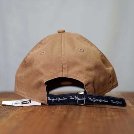 NEW ERA・ニューエラ　9TWENTY MLB Mini Logo ニューヨーク・ヤンキース カーキ 14668008
