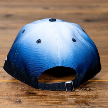 NEW ERA・ニューエラ　9TWENTY MLB Gradation ニューヨーク・ヤンキース ネイビーグラデーション