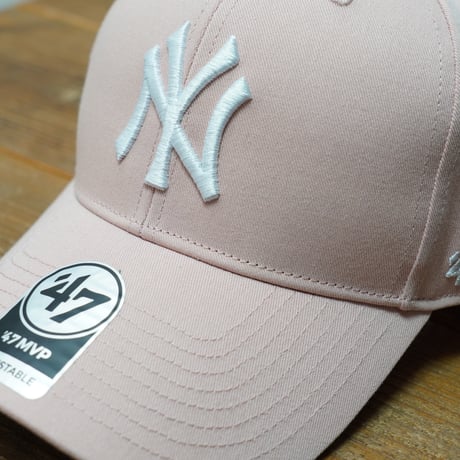 ニューヨーク・ヤンキース '47 [フォーティーセブン]   Yankees Raised Basic '47 MVP Dusty Mauve