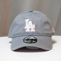 NEW ERA・ニューエラ 9TWENTY Sakuranagashi 桜流し ロサンゼルス・ドジャース グレー