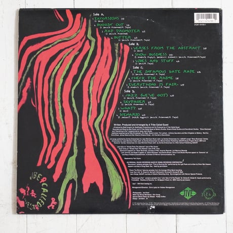 DE SINGSMAN　〈90’s USED加工〉　ATCQ Excrusions 1991 Tee（ブラック）