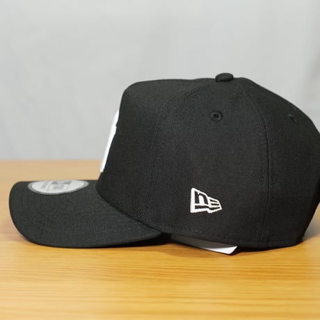NEW ERA・ニューエラ 9FORTY A-Frame MLB Black & White モノトーン ニューヨーク･ヤンキース ブラック 14667883