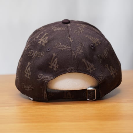 NEW ERA・ニューエラ 9TWENTY MLB Jacquard ロサンゼルス・ドジャース ブラウン
