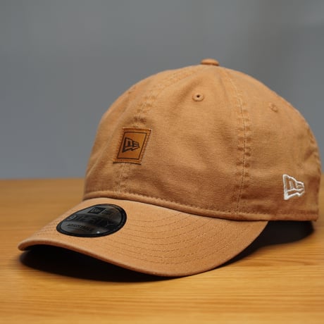 NEW ERA・ニューエラ 9THIRTY フラッグロゴ ウーブンパッチ Washed Duck ライトブロンズ