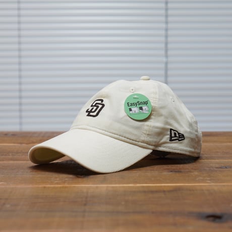NEWERA・ニューエラ　9TWENTY MLB Summer Corduroy サンディエゴ・パドレス クロームホワイト