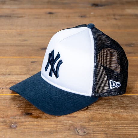 NEWERA・ニューエラ　9FORTY A-Frame トラッカー パイル ニューヨーク・ヤンキース（ネイビー）
