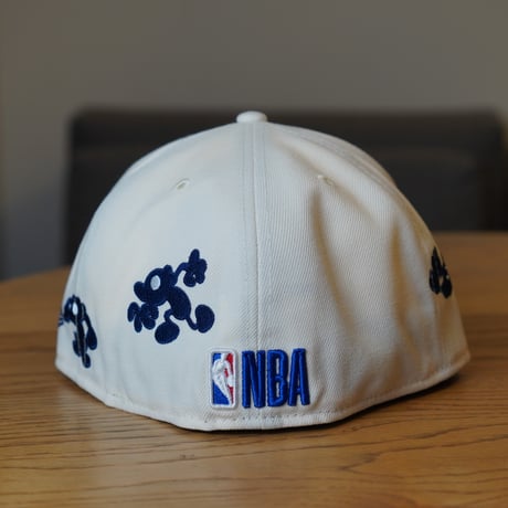 NEW ERA・ニューエラ　59FIFTY COIN PARKING DELIVERY シカゴ・ブルズ ワインコーク セーフティオレンジバイザー 13534558