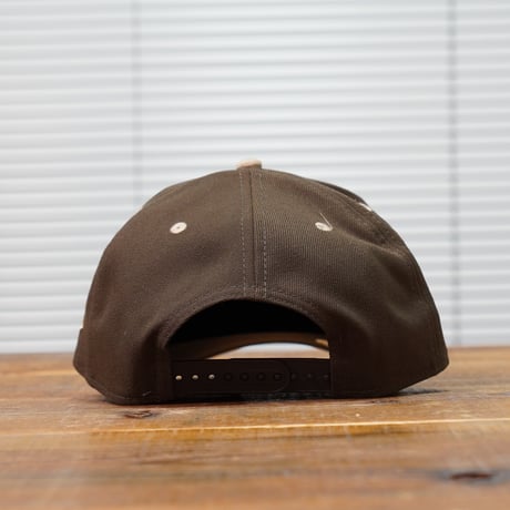 NEWERA・ニューエラ　9FORTY A-Frame Iced Latte ロサンゼルス・ドジャース ウォルナット キャメルバイザー