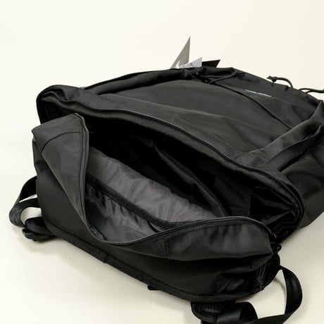 NEW ERA・ニューエラ　 スポーツパック　31L　（ブラック）