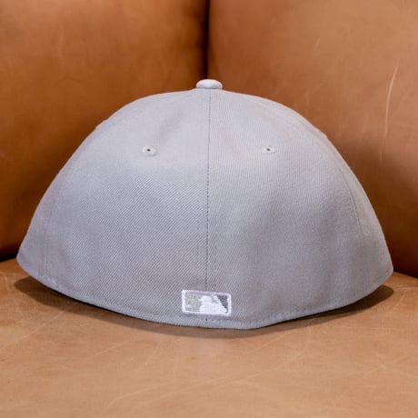 NEW ERA・ニューエラ　  LP 59FIFTY The Gray ニューヨーク・ヤンキース（グレー）
