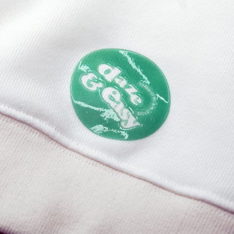 【DE SINGSMANシリーズ】第二弾　"stakes is high"　12inchタイトル　Reタイポグラフィック　スウェット（WHITE）
