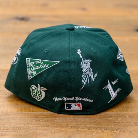 NEWERA・ニューエラ　 59FIFTY New York Yankees Allover ニューヨーク・ヤンキース（ダークグリーン）