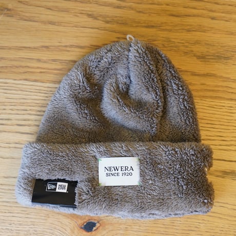 NEWERA・ニューエラ ベーシック カフニット Mink Fleece ウーブンパッチ モカ  14312162