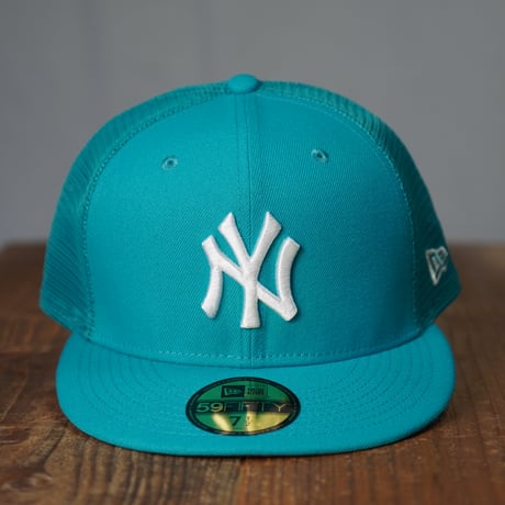 NEW ERA・ニューエラ　59FIFTY トラッカー Beautiful Beach ニューヨーク・ヤンキース ティールブリーズ