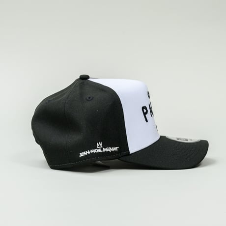 NEW ERA・ニューエラ　9FORTY A-Frame JEAN MICHEL BASQUIAT ジャン=ミシェル・バスキア PARIS（ホワイト/ブラック）