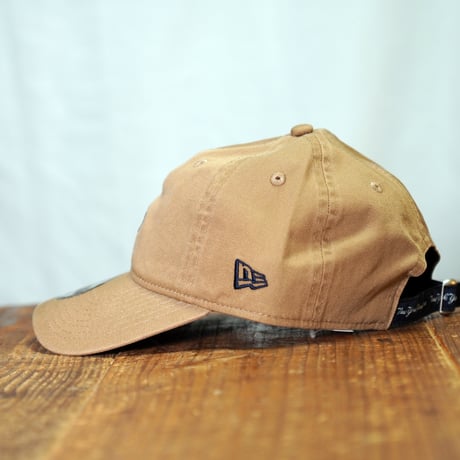 NEW ERA・ニューエラ　9TWENTY MLB Mini Logo ニューヨーク・ヤンキース カーキ 14668008