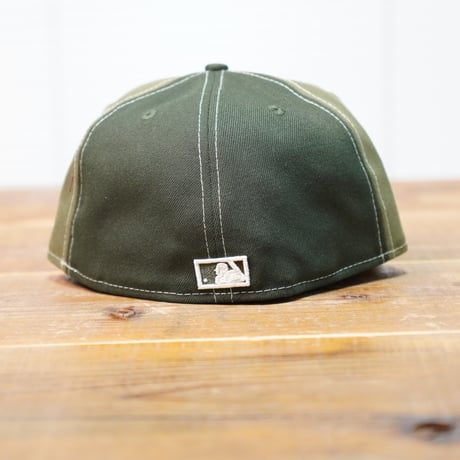 NEWERA・ニューエラ　59FIFTY White Stitches シカゴ・カブス ダークシーウッド/ニューオリーブ