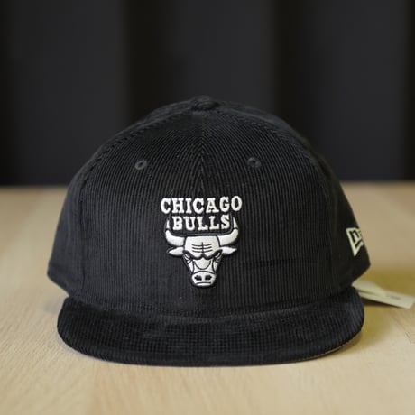 NEW ERA・ニューエラ 9FIFTY NBA Black and White コーデュロイ シカゴ・ブルズ ブラック