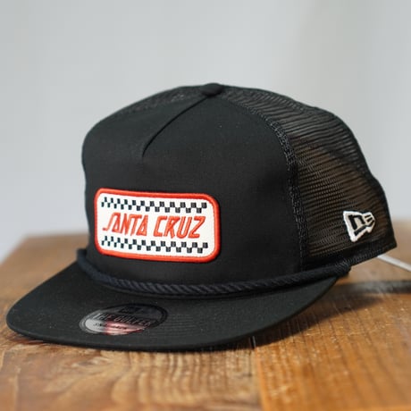 NEW ERA・ニューエラ　The Golfer トラッカー SANTA CRUZ チェックロゴ ブラック
