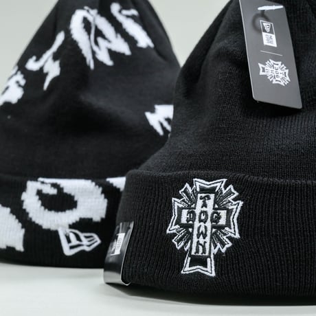 NEWERA・ニューエラ　   ベーシック カフニット DOG TOWN ドッグタウン クロスロゴ（ブラック）