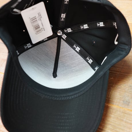 NEWERA・ニューエラ　9FORTY A-Frame Essential エッセンシャル Script Logo スクリプトロゴ ブラック