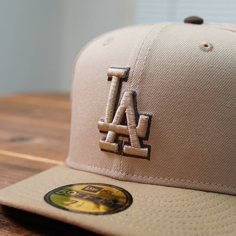 NEWERA・ニューエラ　59FIFTY Iced Latte ロサンゼルス・ドジャース キャメル カーキバイザー