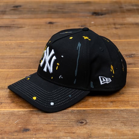 NEW ERA・ニューエラ　9FORTY A-Frame スプラッシュエンブロイダリー ニューヨーク・ヤンキース（ブラック）