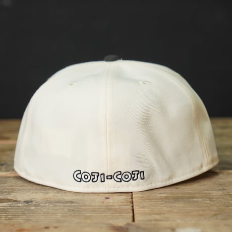 NEW ERA・ニューエラ　59FIFTY さくらももこ コジコジ COJI-COJI フラッグロゴ クローム ブラックバイザー 14693462