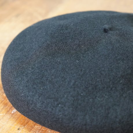 HUNTISM ハンティズム Beret / Black ウール素材ベレー帽 htm233014 ブラック