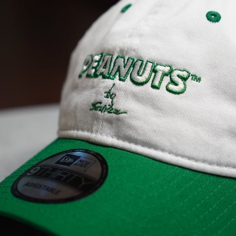 NEW ERA・ニューエラ　9THIRTY PEANUTS ピーナッツ ロゴ ホワイト ケリーグリーンバイザー