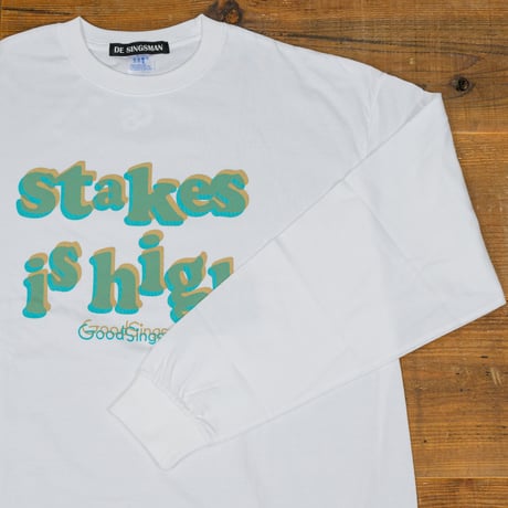 DE SINGSMAN　"stakes is high" L/S Tee 12inchタイトル Reタイポグラフィック（White/2カラー）