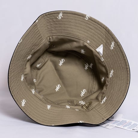 NEW ERA・ニューエラ　 バケット01 MLB Reversible Hat リバーシブル シカゴ・ホワイトソックス（ブラック/ペブル）（M/Lサイズ）