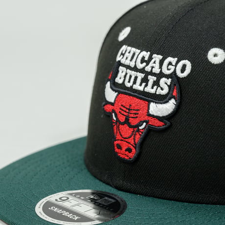 NEW ERA・ニューエラ　 LP 9FIFTY NBA Color Custom シカゴ・ブルズ ブラック ダークグリーンバイザー