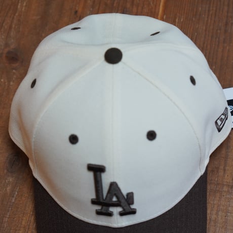 NEWERA・ニューエラ　 9FORTY MLB Wool Visor ロサンゼルス・ドジャース クローム ブラウンバイザー