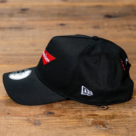 NEW ERA・ニューエラ　9FORTY A-Frame Budweiser バドワイザー ボウタイロゴ（ブラック）