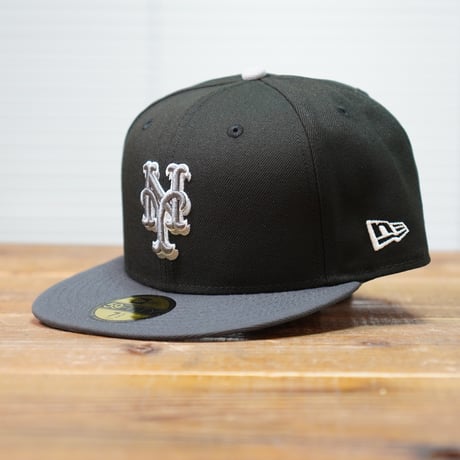 NEWERA・ニューエラ　59FIFTY Shadow ニューヨーク・メッツ ブラック ダークグラファイトバイザー