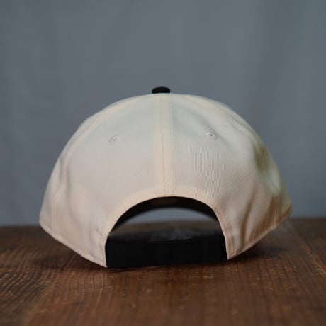 NEW ERA・ニューエラ　9FORTY MLB 2-Tone サンフランシスコ・ジャイアンツ クーパーズタウン ワインコルク ブラックバイザー 14667825