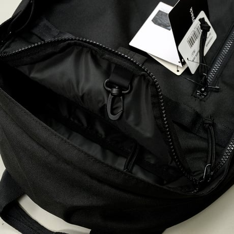 NEW ERA・ ニューエラ　スマートパック　ブラック × ブラウン スウェード（22L ）