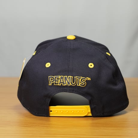 NEWERA・ニューエラ キッズ Youth 9FOURTY A-Frame PEANUTS ピーナッツ College Logo ネイビー 14682451