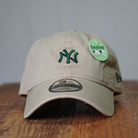 NEW ERA・ニューエラ　9TWENTY Khaki Sweat Band ニューヨーク・ヤンキース  ペブル カーキスウェットバンド