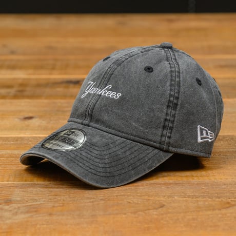NEW ERA・ニューエラ　9TWENTY Acid Wash ニューヨーク・ヤンキース（ブラック）