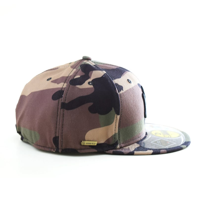 【早い者勝ち】NEW ERA★ニューエラ★9.0型★スタンド(NV×カモフラ) 59FIFTY FEAR OF GOD ニューヨーク・ヤンキース ワールド