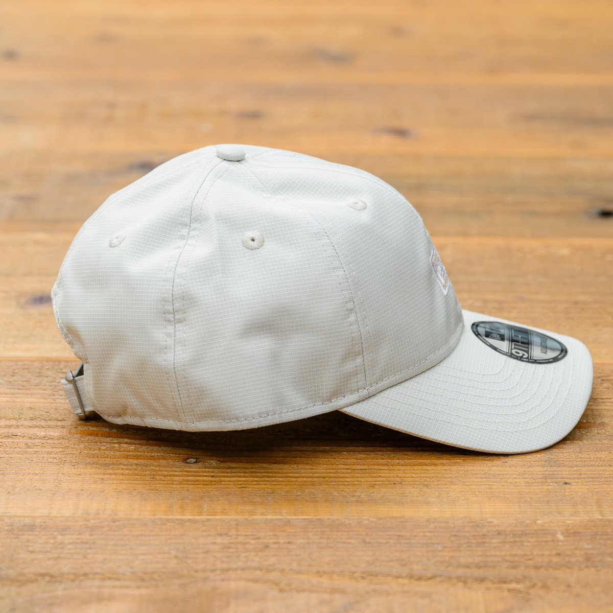 NEW ERA 9THIRTY ホワイトキャップ fit=scale-down,w=1200