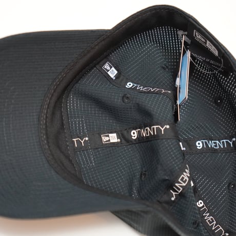 NEW ERA・ニューエラ 9TWENTY Dot Air ウーブンパッチ ブラック｜パフォーマンスアパレル