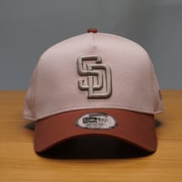 NEW ERA・ニューエラ 9TWENTY Boa Fleece ボアフリース（ブラウン） |