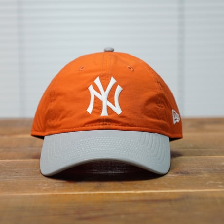 NEWERA・ニューエラ　9THIRTY Powered by GORO NAKATSUGAWA（min-nano）ニューヨーク・ヤンキース オレンジ リフレクターバイザー